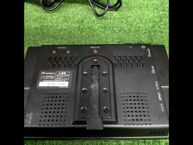 Quest Road Quest RQ-A719PVF | 中古品 | アップガレージ 練馬店 | カー用品 カーナビ(地デジ） ポータブル ...