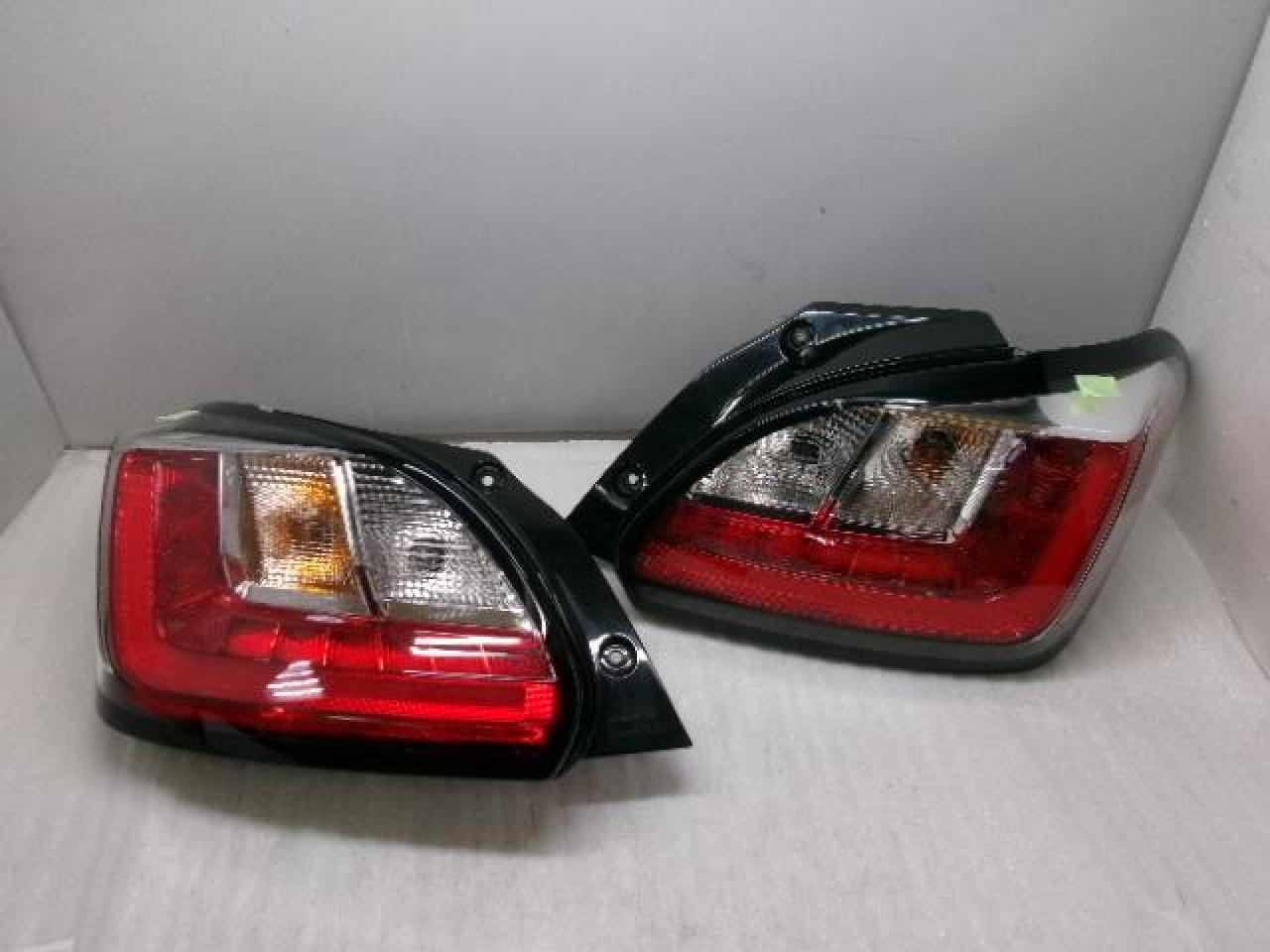 三菱純正 A03A ミラージュ 純正テール | カー用品 ボディパーツ テールレンズを通販で購入する | 中古カー＆バイク用品の販売ならアップガレージ