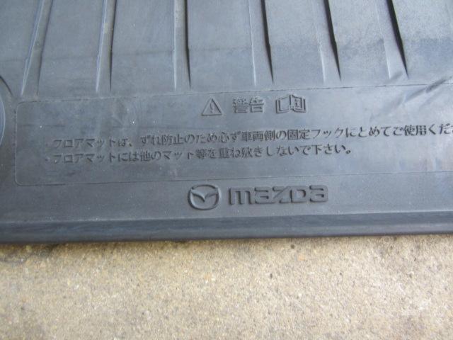 ☆値下げしました☆マツダ純正 オプション オールウェザーマット前後セット【CX-3】!!!!!!!!
