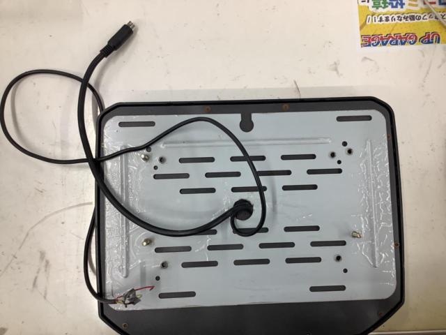 Unknown Manufacturer
In-dash monitor