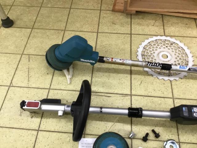 値下げしました makita [MUR191LD] 充電式草刈機 ※バッテリーなし