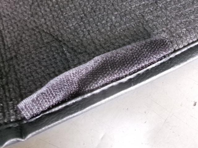 Aviles フロアマット