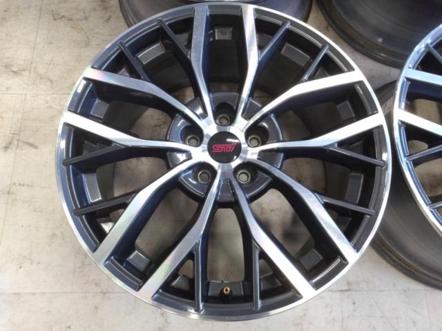 スバル VAB型WRX STI後期純正ホイール