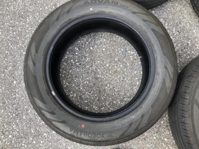 YOKOHAMA ADVAN V03 225/60R18