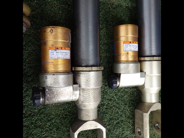 OHLINS FLAG-R 【BNR34/BCNR33共通】 | 目立った傷や汚れ無し | アップガレージ 沼津店 | カー用品 足まわり 車 ...