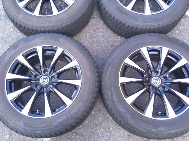 weds RIZLEY  DI  + BRIDGESTONE(ブリヂストン)  BLIZZAK DM-V3