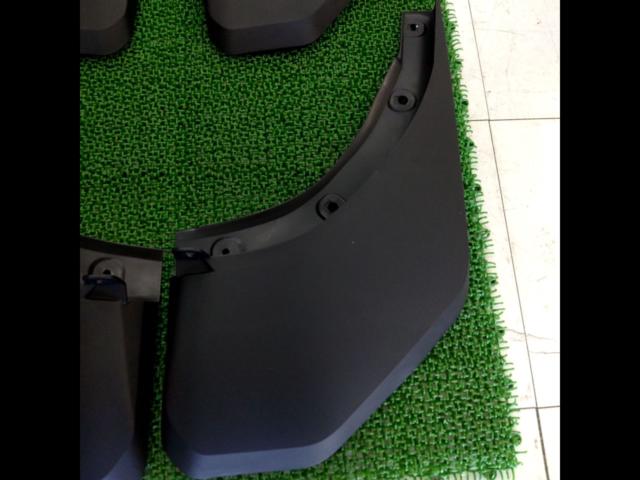 【トヨタ純正】ランドクルーザー250 マッドフラップ