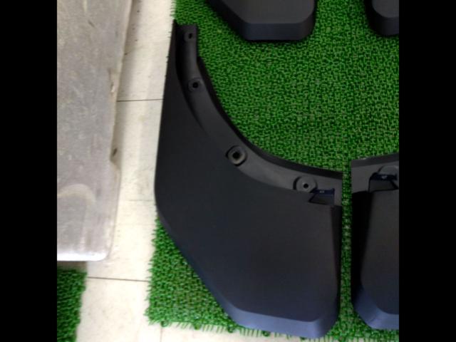 【トヨタ純正】ランドクルーザー250 マッドフラップ