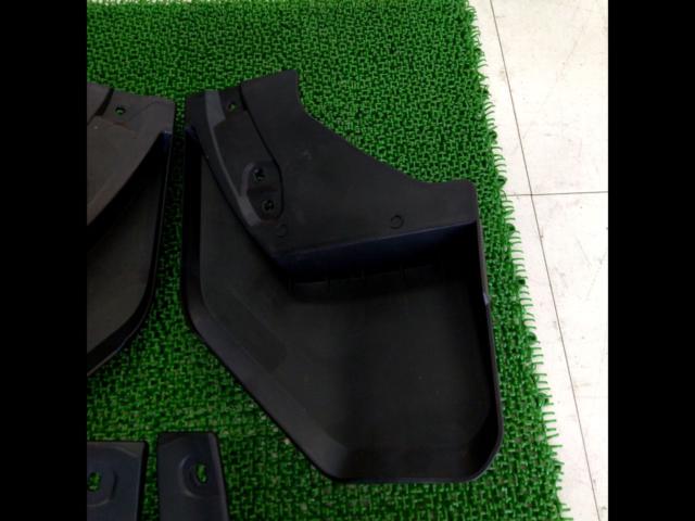 【トヨタ純正】ランドクルーザー250 マッドフラップ