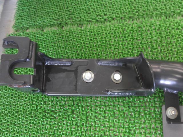 メーカー不明 バンパーガード