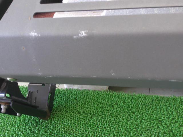 メーカー不明 バンパーガード