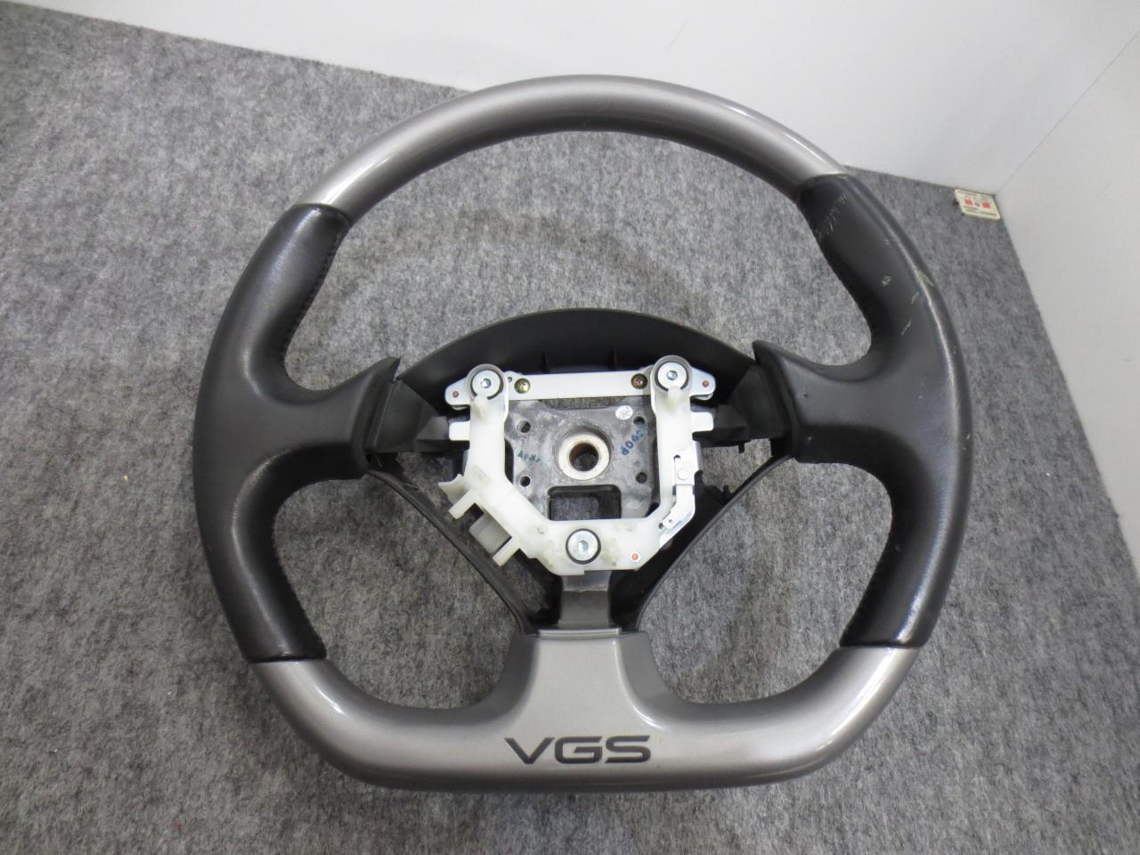 HONDA S2000 AP2 VGS純正ステアリング | 傷や汚れあり | アップガレージ 宮崎北店 | カー用品 インテリア ステアリング ...