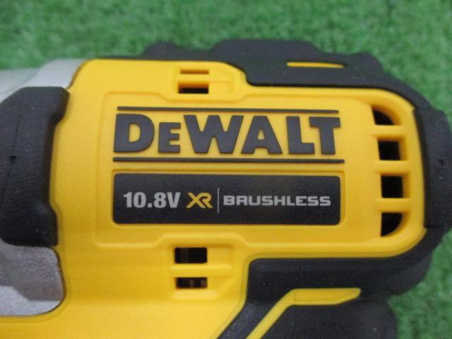 DEWALT 10.8V ブラシレスインパクトレンチ DCF902