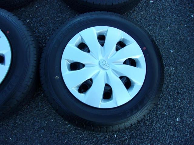 トヨタ純正】 プロボックス純正スチールホイールキャップ付き+【DUNLOP 