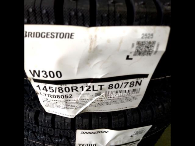 【BRIDGESTONE】W300