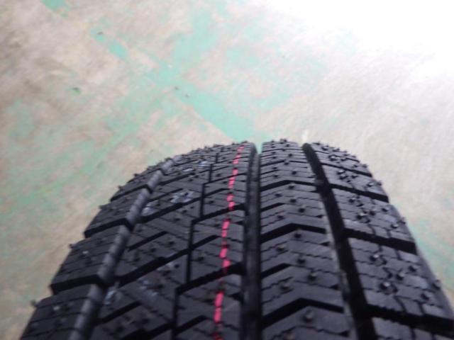 BRIDGESTONE(ブリヂストン)BLIZZAK VRX2 