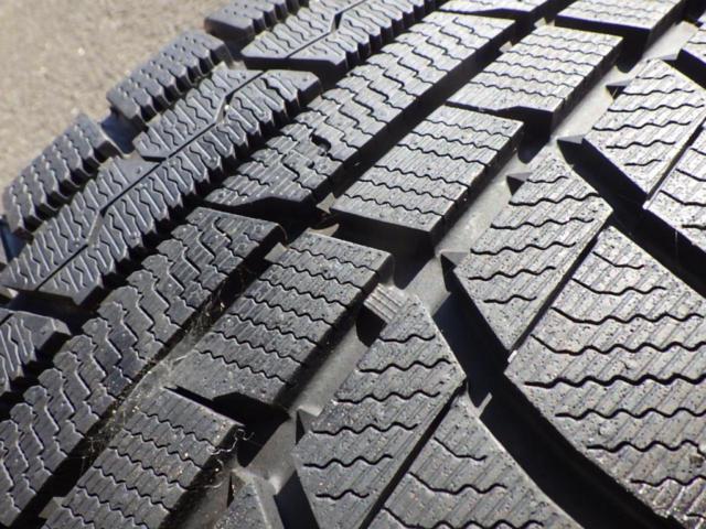 BRIDGESTONE(ブリヂストン) VAGGIO(ヴァッジオ) TK5 (5HOLE)  + TOYO(トーヨー)  Winter TRANPATH TX