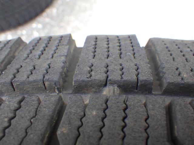 スバル純正(SUBARU)  GP系 XVハイブリット 純正ホイール  + BRIDGESTONE(ブリヂストン) BKIZZAK VRX2