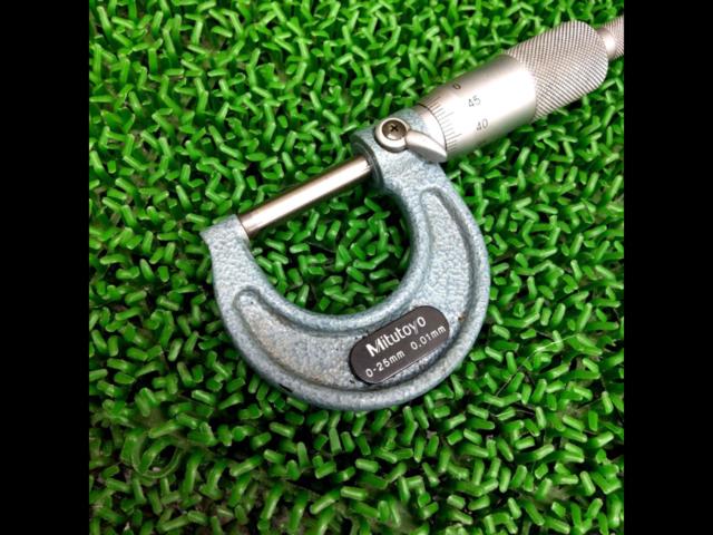 【Mitutoyo】 スプラインマイクロメータ アナログ M110-25 0-25mm/0.01mm