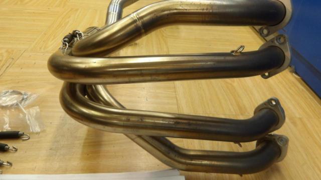 Z900(17-19) AKRAPOVIC(アクラポビッチ) ステンレス ヘッダーパイプ+スリップオンライン チタンサイレンサー(合わせるとフルエキになります。)