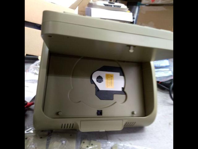 メーカー不明 海外製ヘッドレストモニター  8インチ  DVD再生可能タイプ  ベージュ  1個タイプ