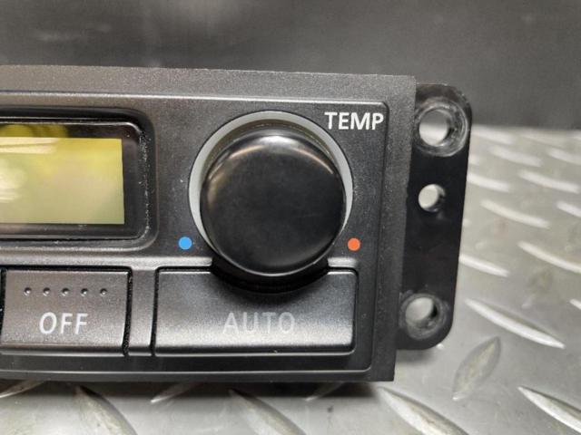【日産純正】 S15 シルビア 純正オートエアコンパネル 503722-2052 | 中古品 | アップガレージ 金沢店 | カー用品 電装系 ...