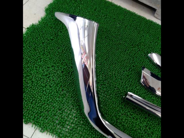 【マツダ純正】CX-60 KH系純正 フロントグリルガーニッシュ