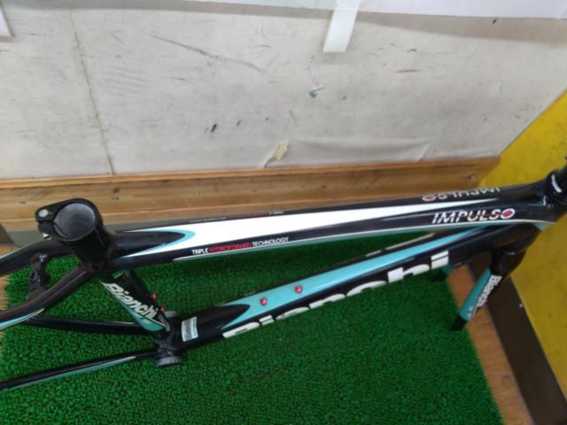 Bianchi IMPULSO  2013年頃モデル アルミロードバイクフレーム ブラック