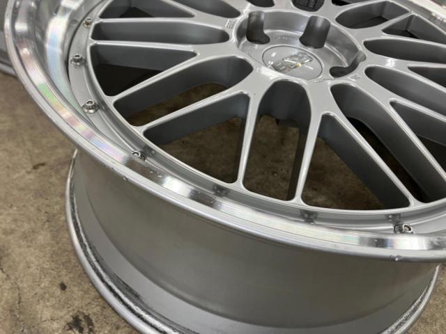 BBS
LM
LM261