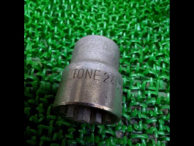 【値下げしました】TONE 12角ソケット 24mm