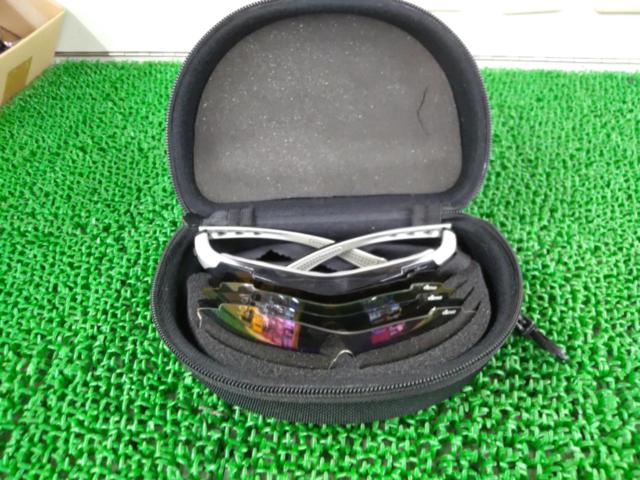 ELLESSE スポーツサングラス ES-S102 シルバー