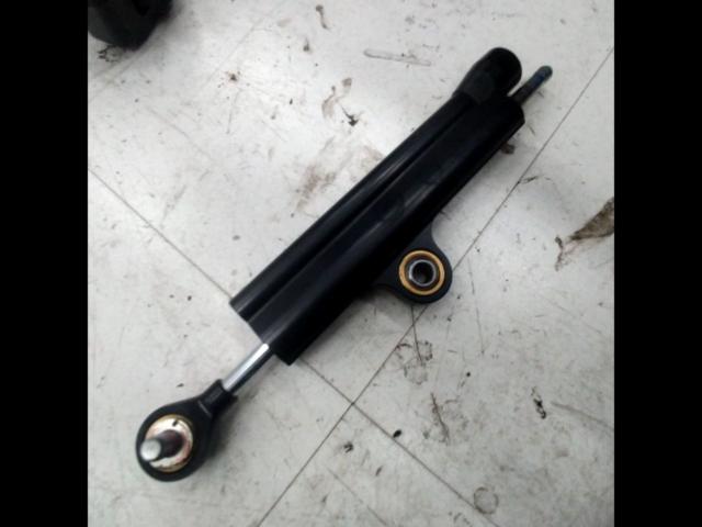 OHLINS (Orleans)
Steering damper
As a general-purpose