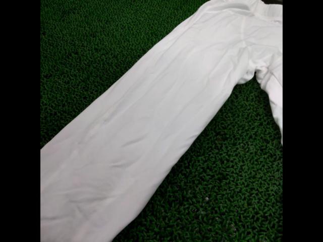 【サイズM】umbro UBA9440P インナーパンツ