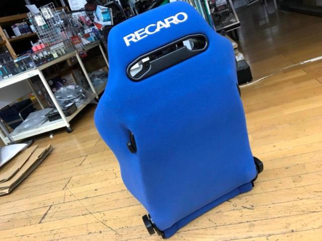RECARO SR-VF ブルー