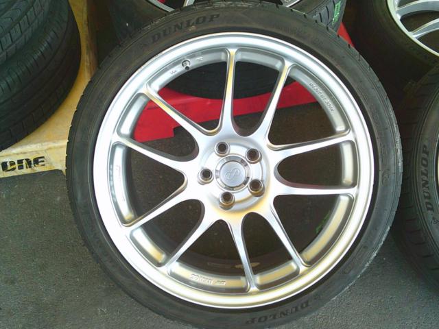 ENKEI(エンケイ) PerformanceLine(パフォーマンスライン) PF01 (5HOLE)  + DUNLOP(ダンロップ) LEMANS V