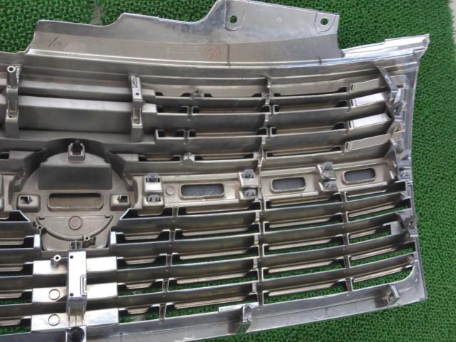 【日産純正】E51 エルグランド純正フロントグリル