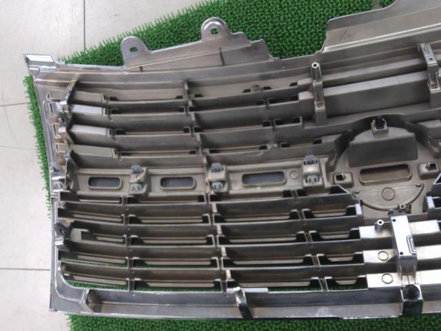 【日産純正】E51 エルグランド純正フロントグリル