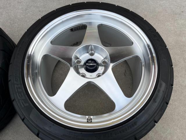 DESMOND
REGA
MASTER
EVOⅡ
BrightⅡ
+
VALINO
PERGEA
08C
For the FL5 Civic!