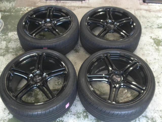 BRIDGESTONE POTENZA
Adrenalin
SW005 + KENDA
KUAVELA
SL
KR32