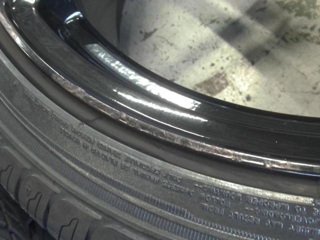 BRIDGESTONE POTENZA
Adrenalin
SW005 + KENDA
KUAVELA
SL
KR32