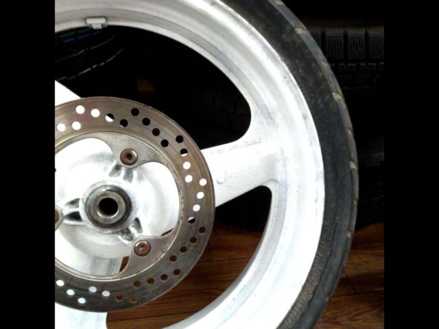 HONDA CBR400RR NC23 純正 リアホイール ホワイト