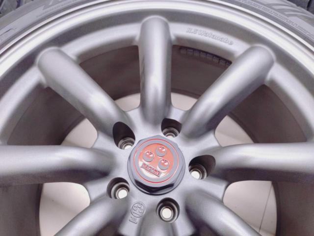 Designed specifically for the RZ34
watanabe
EIGHT
SPOKE
+
YOKOHAMA
ADVAN
Sports
V 107