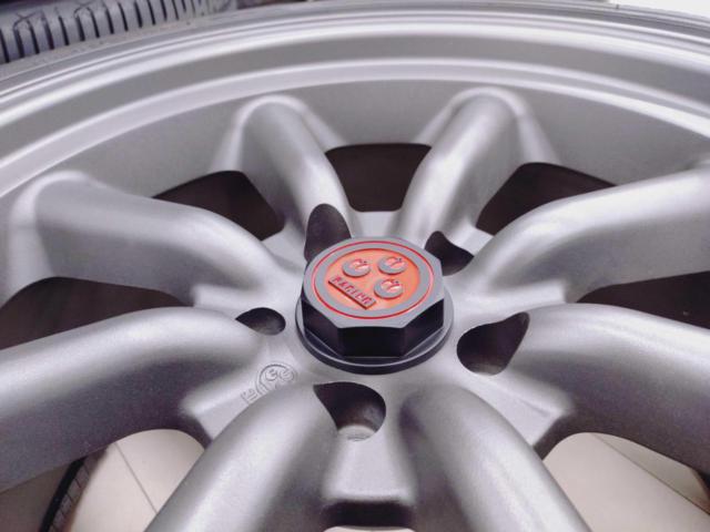 Designed specifically for the RZ34
watanabe
EIGHT
SPOKE
+
YOKOHAMA
ADVAN
Sports
V 107