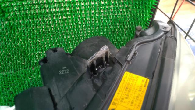 ★希少♪★NISSAN(日産純正) 前期 純正 HID ヘッドライト 【スカイライン R34 スカイライン GT-R/BNR34 ENR34 ER34 HR34】