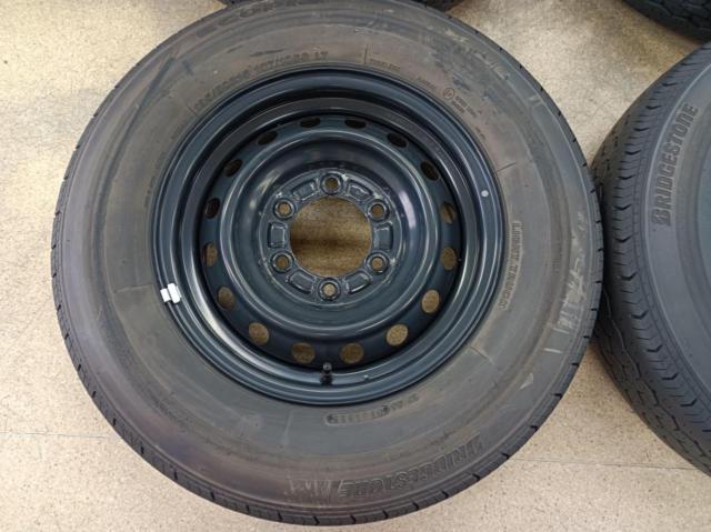 TOYOTA 200系ハイエース純正スチール+BRIDGESTONE ECOPIA RD613 107 