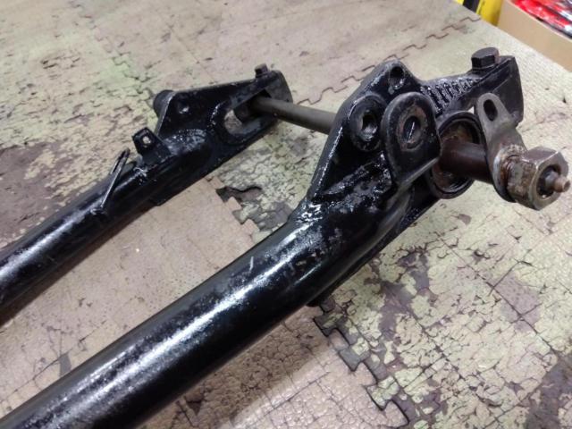 9 YAMAHA
XS650SP genuine swingarm