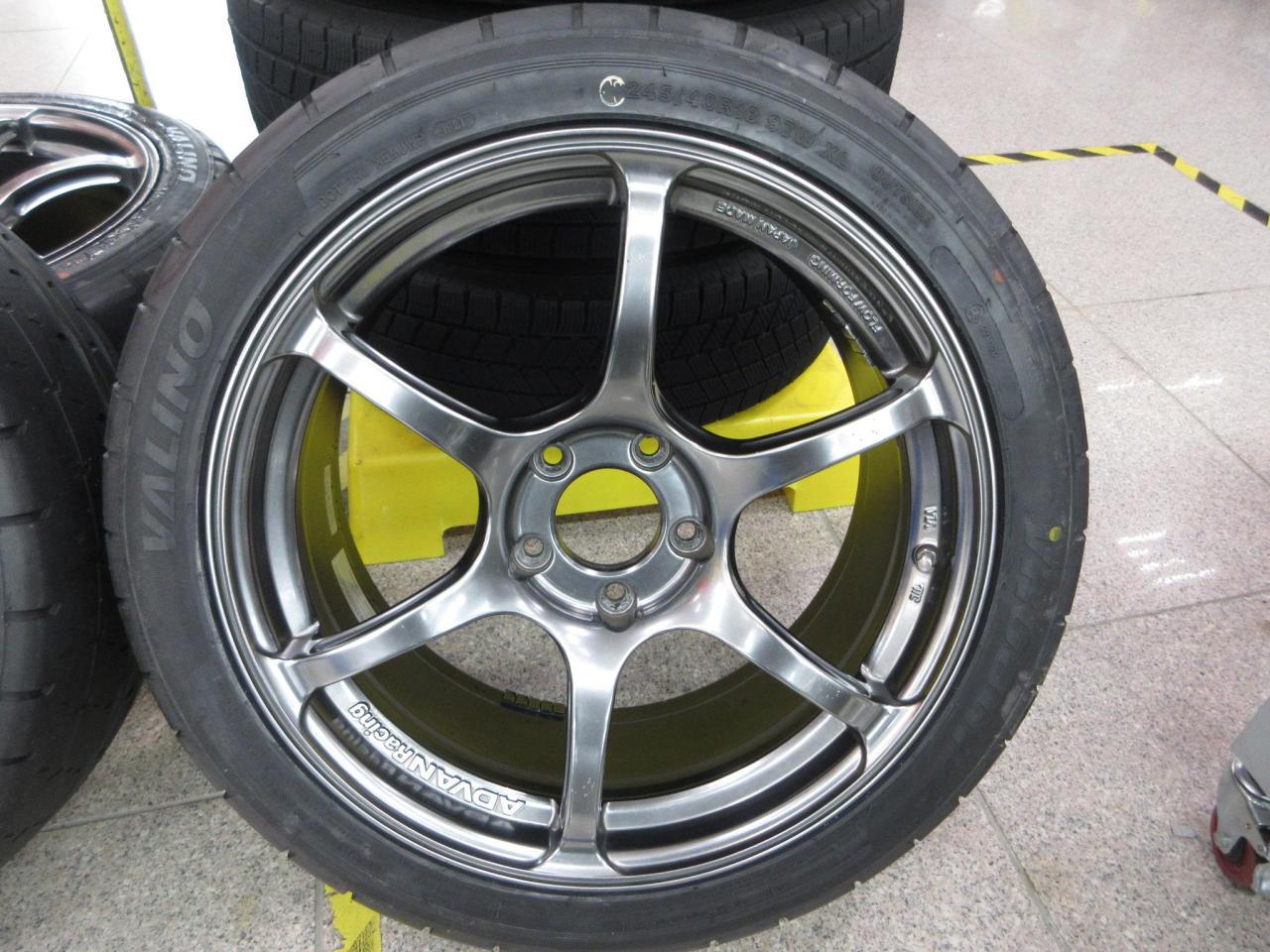 YOKOHAMA ADVAN Racing RG3 + VALINO VR08GP | 中古品 | アップガレージ 新潟長岡店 | カー用品 ...