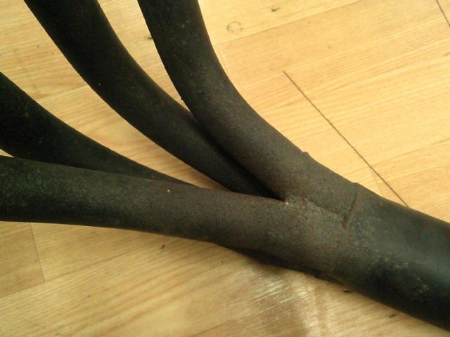 Moriwaki
Engineering (Moriwaki)
One-piece muffler
Sefer 400/χ