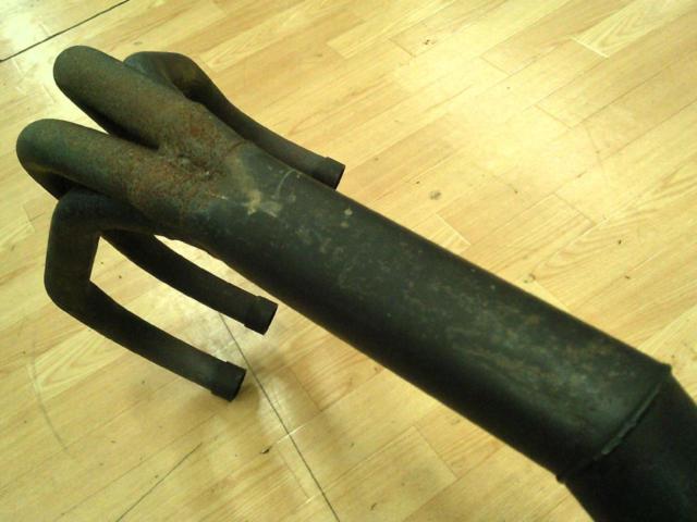 Moriwaki
Engineering (Moriwaki)
One-piece muffler
Sefer 400/χ