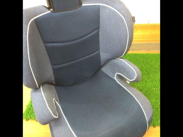 マムズキャリー 型番不明 車用ジュニアシート